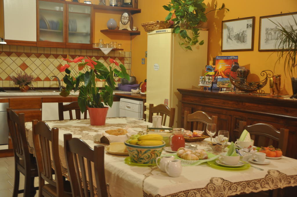 Bed and Breakfast Etna Torre Del Grifo Маскалуча Экстерьер фото