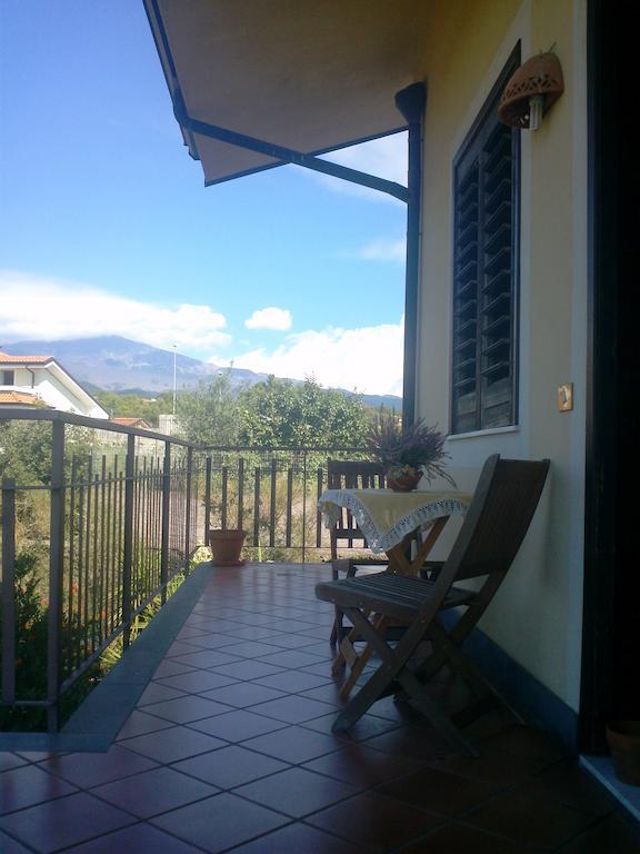 Bed and Breakfast Etna Torre Del Grifo Маскалуча Экстерьер фото