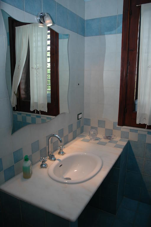 Bed and Breakfast Etna Torre Del Grifo Маскалуча Номер фото
